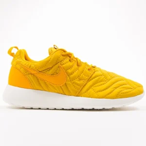 WOMEN'S NIKE ROSHE ONE PREMIUM SHOE