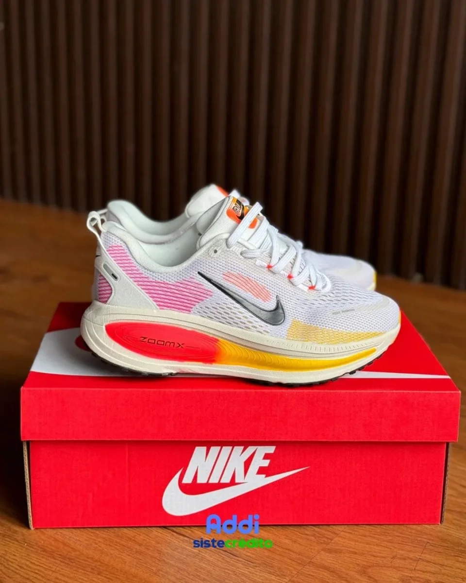Nike Vomero 18 White/Orange - Imagen 2